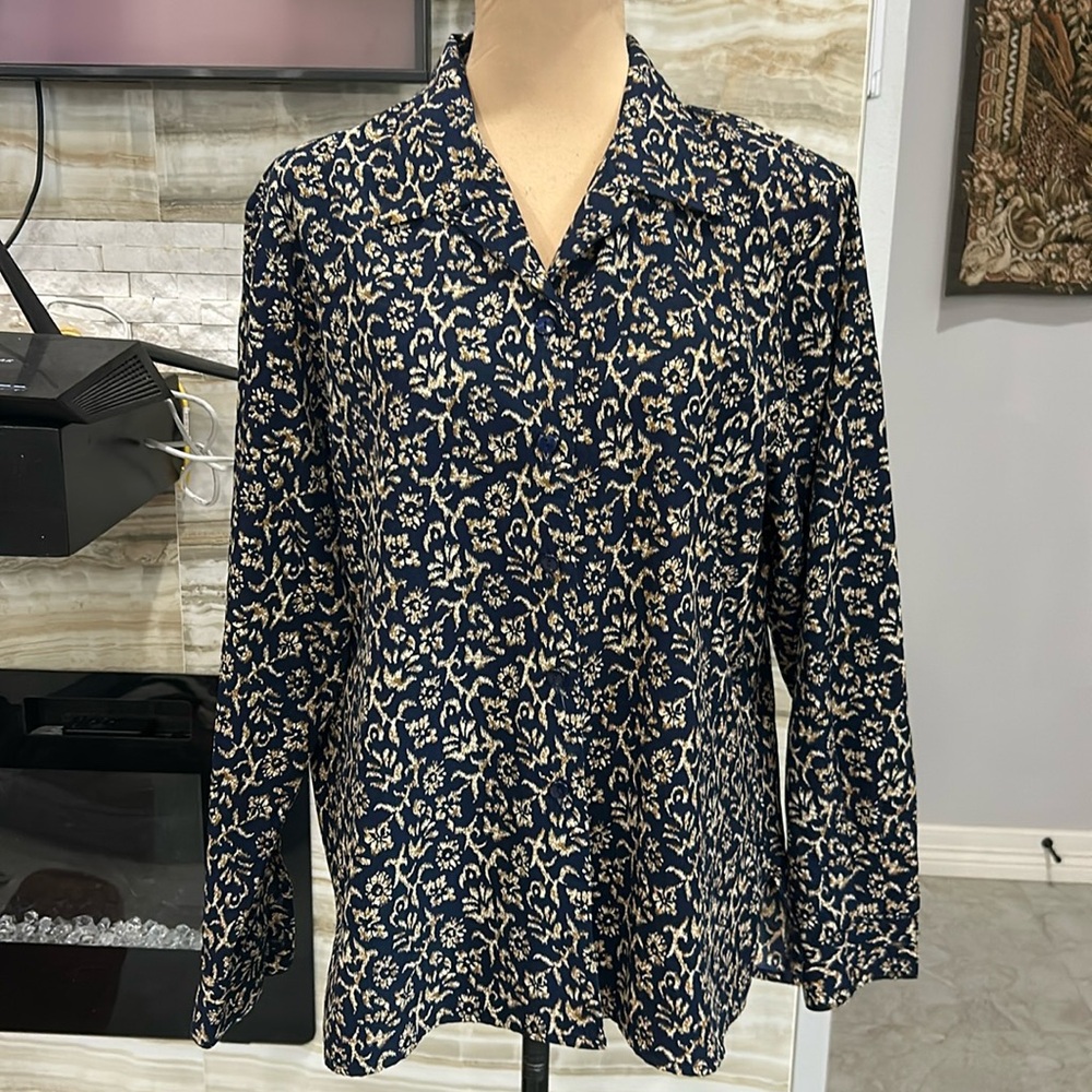 Anna Shirt Jacket. Size XL (109)